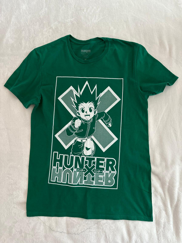 Hunter x Hunter Green T-Shirt - Size M