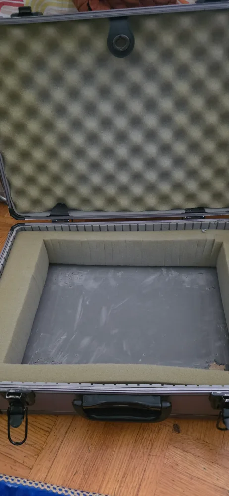 Mastercraft Aluminum Case 18x13x6" image indicator(4)