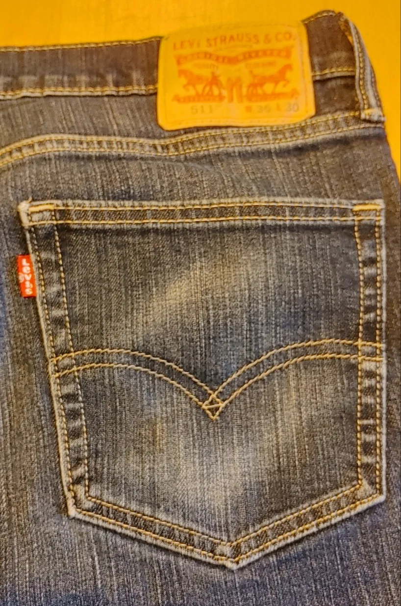 Levi's Red Tab Jeans image indicator(7)