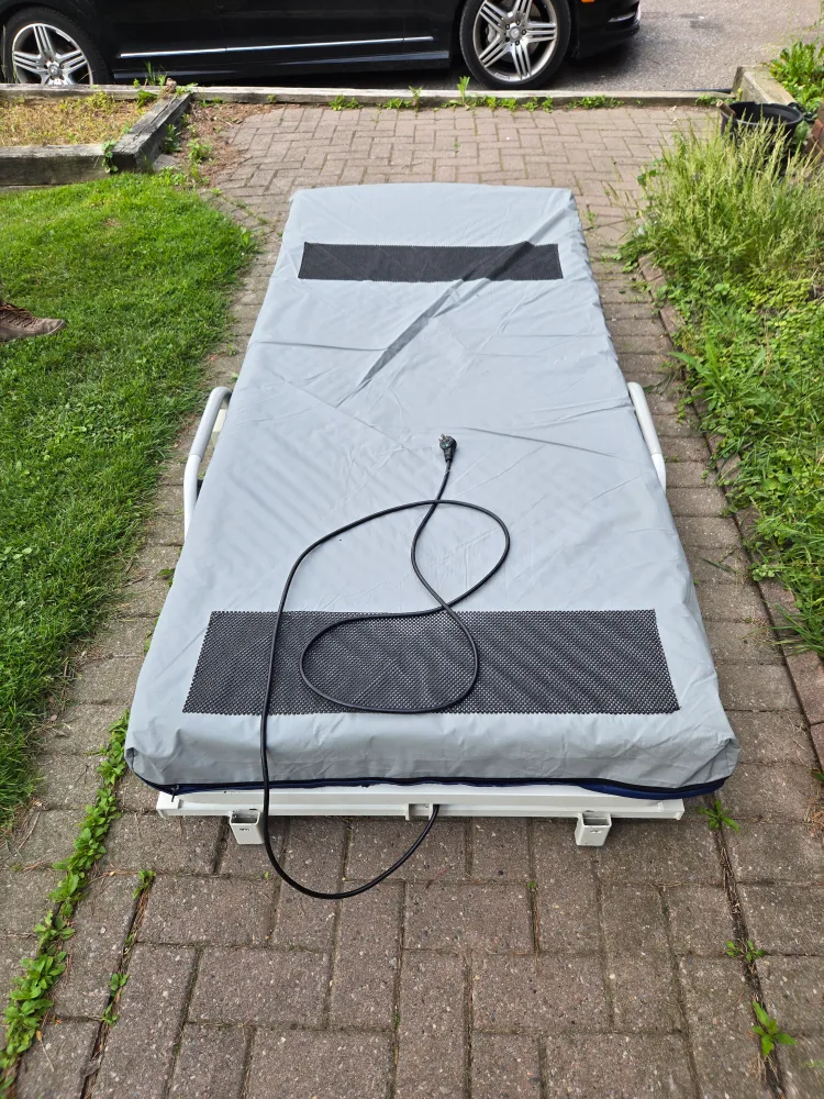 MedMizer SS Retractabed Hospital Bed image indicator(6)