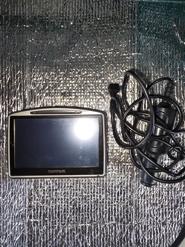 TomTom GPS Navigation System thumbnail