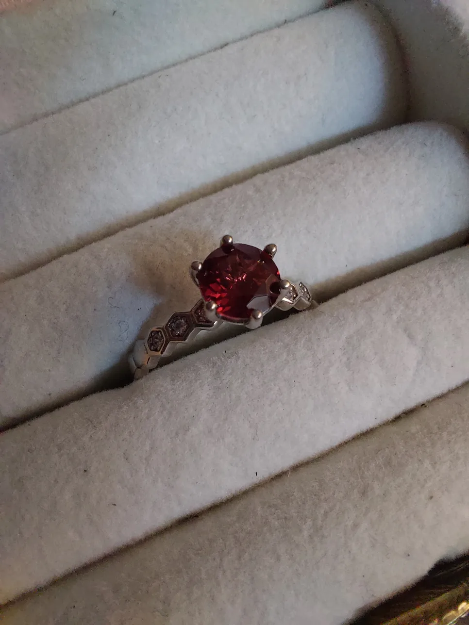 Red Garnet & Silver Ring thumbnail
