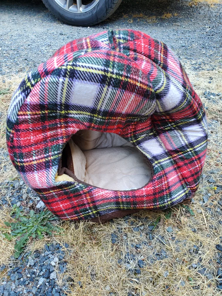Red Plaid Pet Bed Cave thumbnail