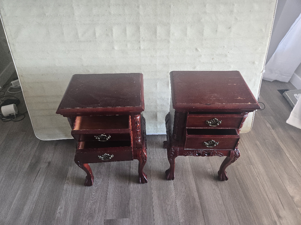 Pair of Vintage Style Mahogany Nightstands