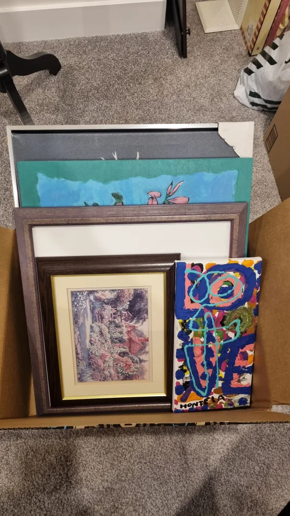 5 Assorted Wall Art - Paintings and Prints image indicator(7)