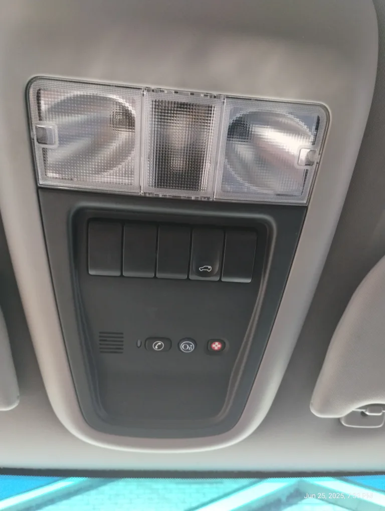 2007 Pontiac Montana SV6 Minivan image indicator(5)