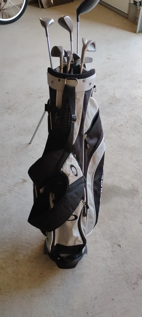 Wilson Golf Equipment Set image indicator(6)