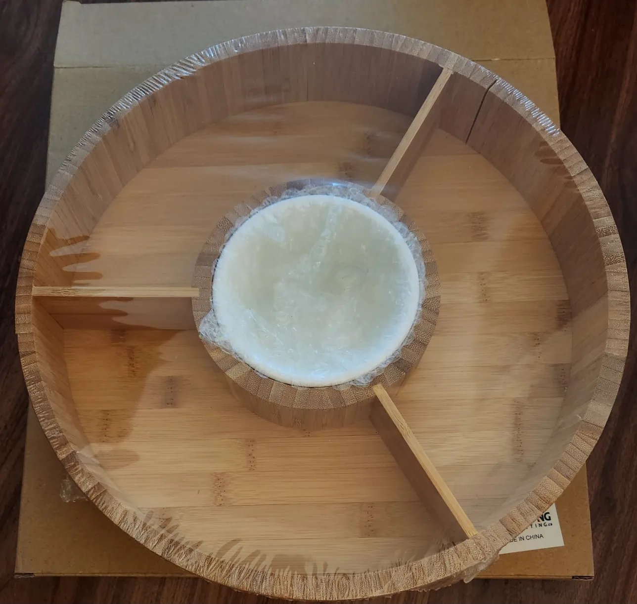 🇨🇦 Bamboo Serving Tray with Dip Bowl - New thumbnail