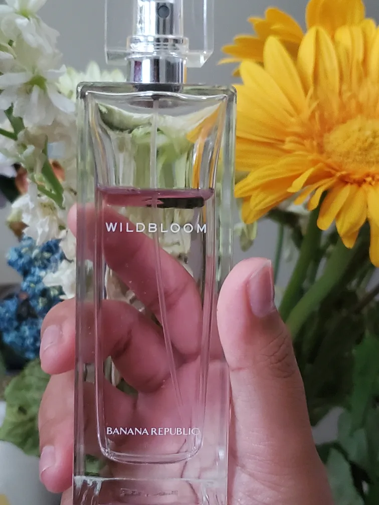 Fresh and Floral Fragrance Bundle image indicator(2)