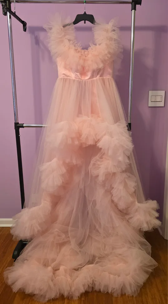Pink Ruffle Tulle Dress for maternity photoshoots size s-m thumbnail