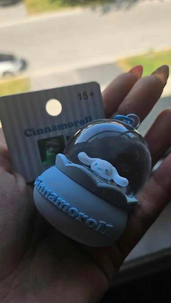 Cinnamoroll Snow Globe Keychain - New! thumbnail