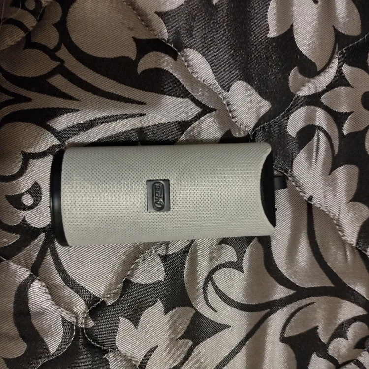Cheap Bluetooth speaker thumbnail