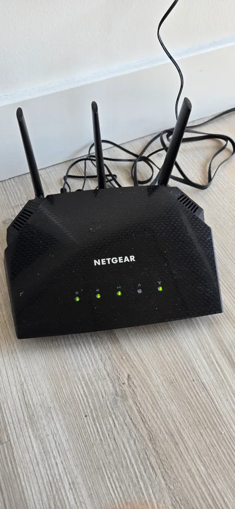 Netgear WiFi Router thumbnail