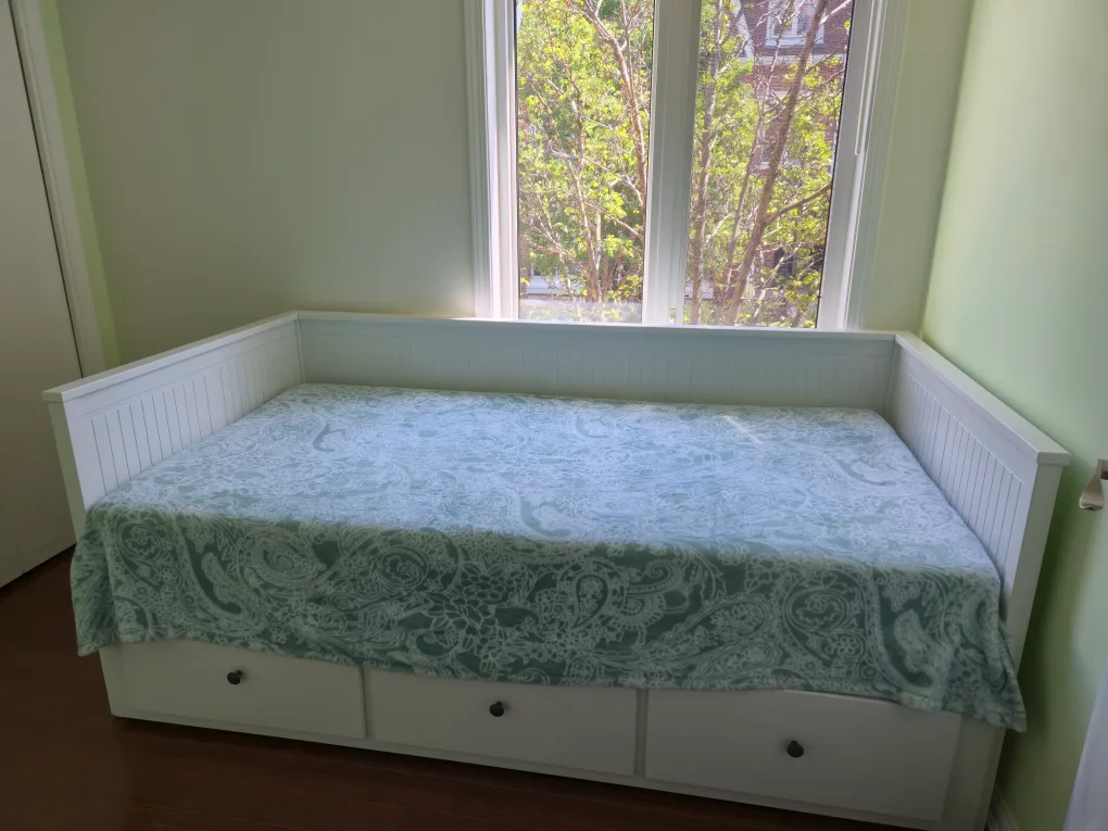 IKEA Hemnes Daybed Frame with 3 Drawers - White thumbnail