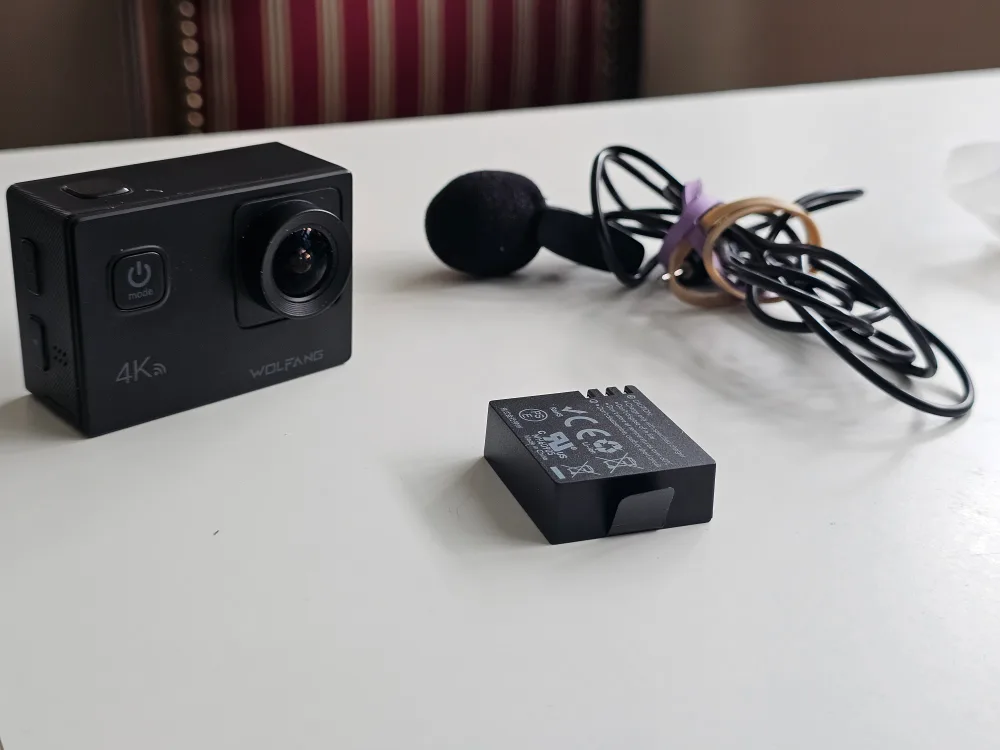 Wolfang Action Camera 4K with Microphone image indicator(4)