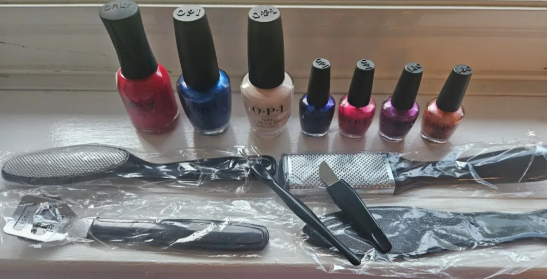 NEW OPI Nail Polish & Pedicure Tool thumbnail