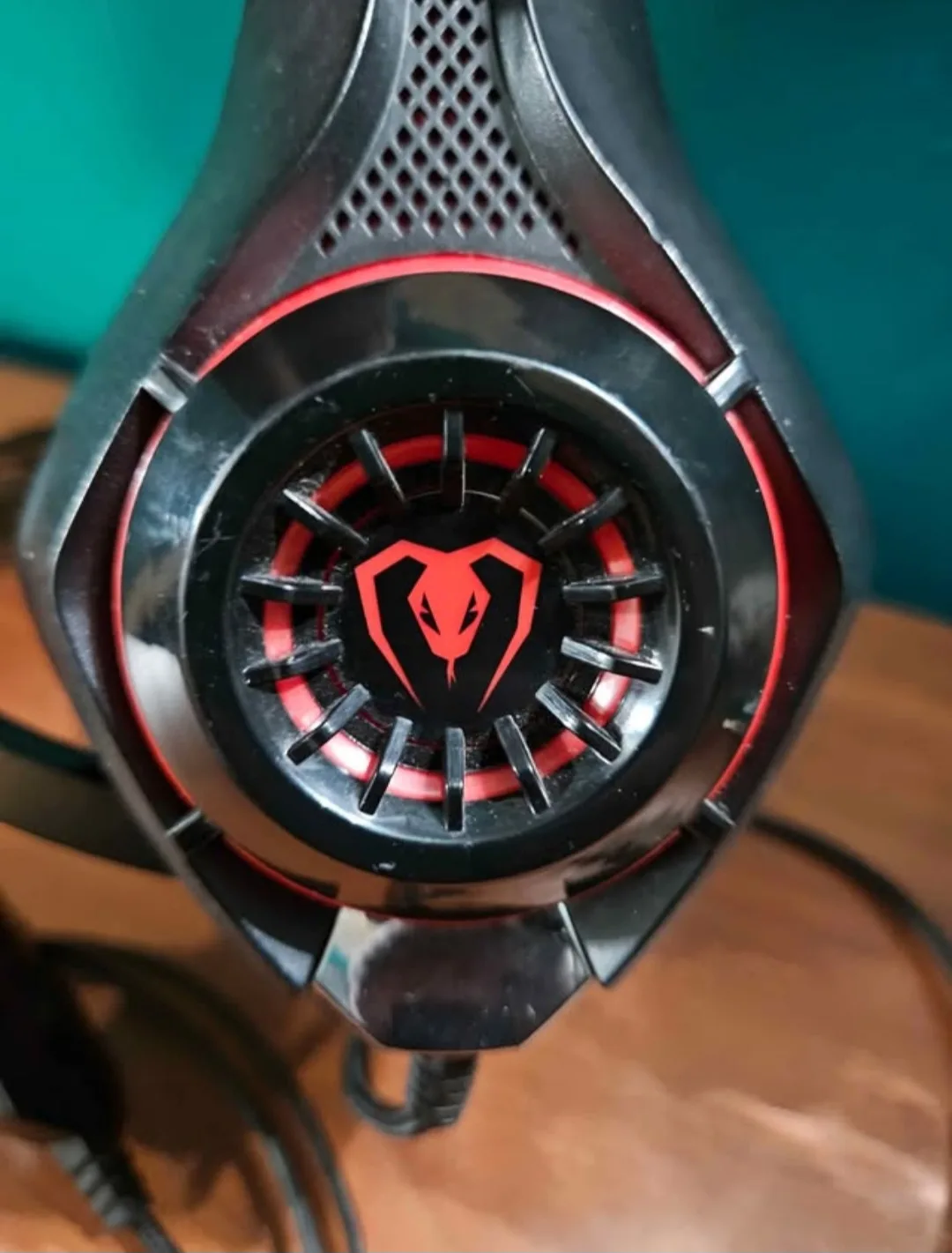 Innocent Gaming Headset - Black & Red thumbnail