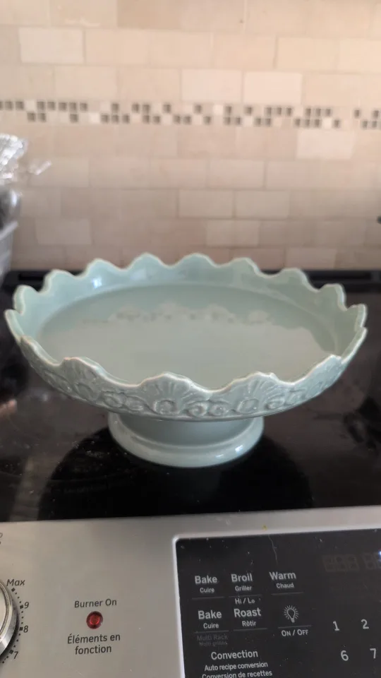 Light Blue Cake Stand thumbnail