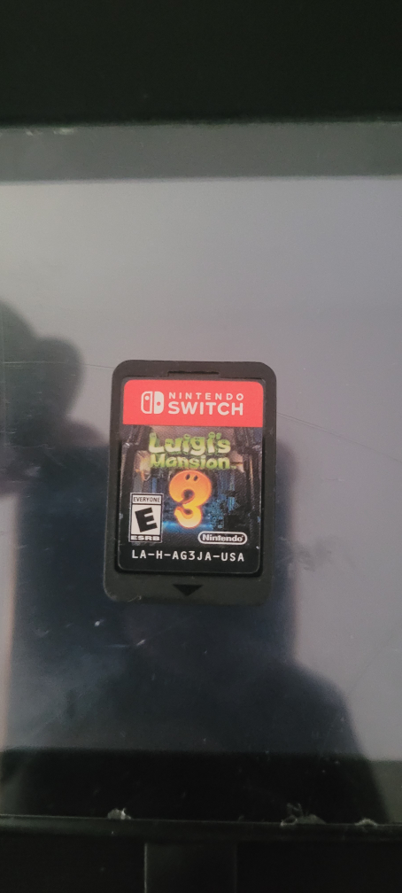 Nintendo Switch Console with Luigi's Mansion 3 Game and Dock - photo 2