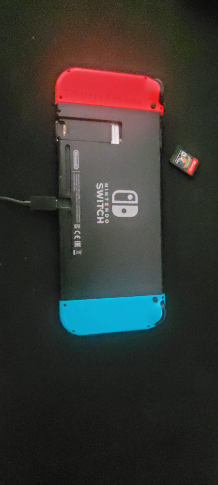 Nintendo Switch Console with Luigi's Mansion 3 Game and Dock - photo 3