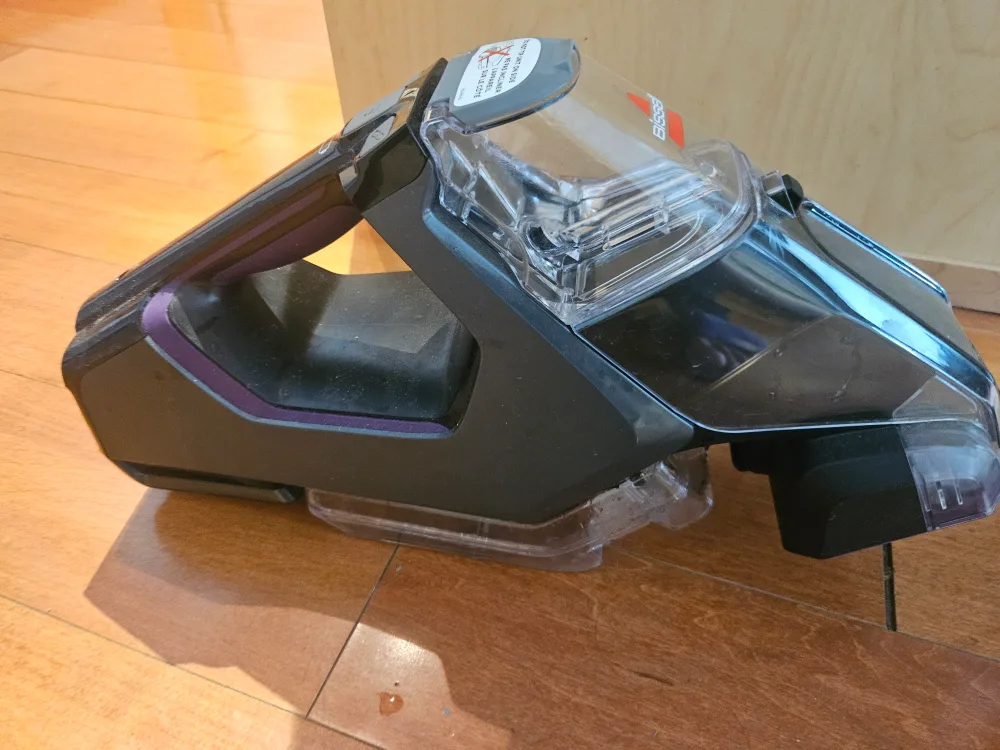 BISSELL - Portable Carpet Cleaner - Pet Stain Eraser PowerBrush image indicator(3)