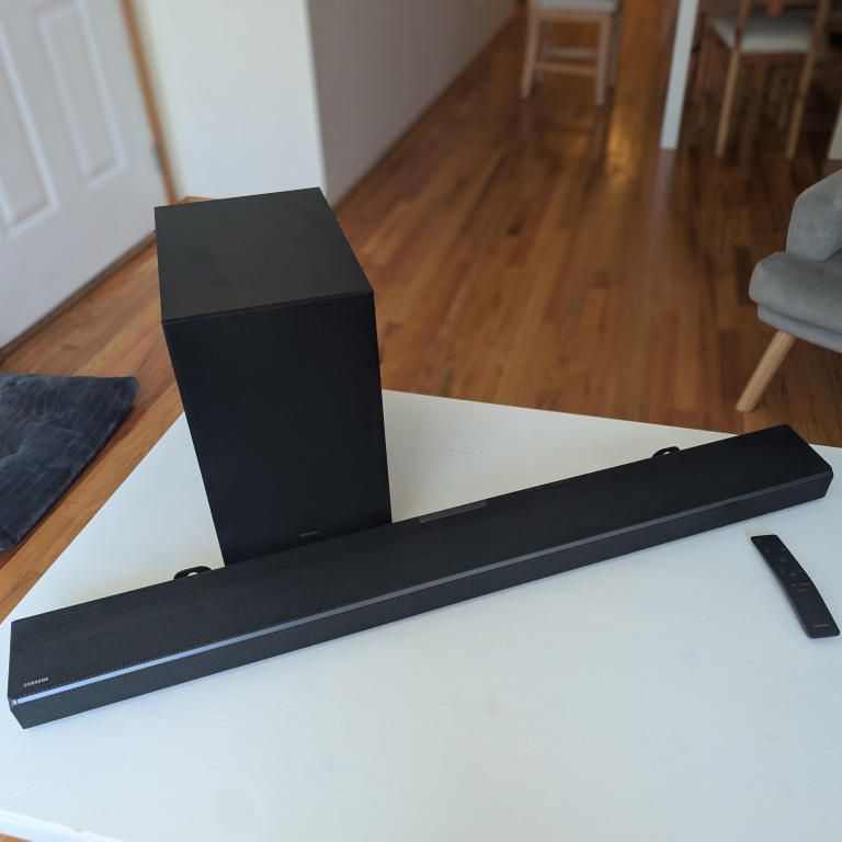 Samsung HW-Q600A Soundbar & Subwoofer