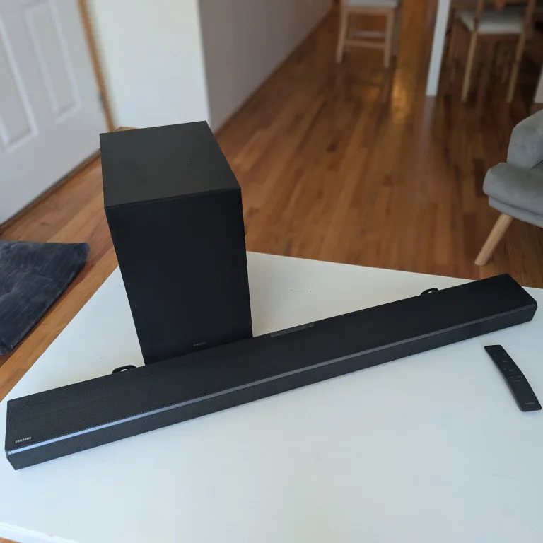 Samsung HW-Q600A Soundbar & Subwoofer thumbnail