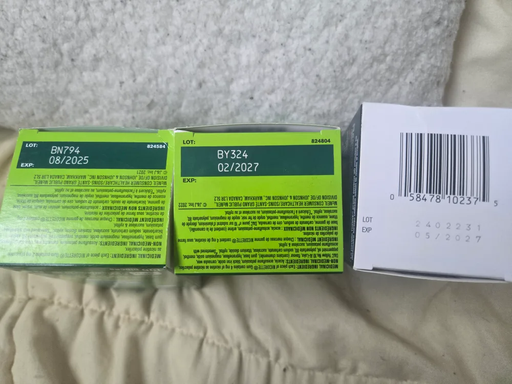 Nicotine quiet smoking lozenges and 2 packs of gum image indicator(2)