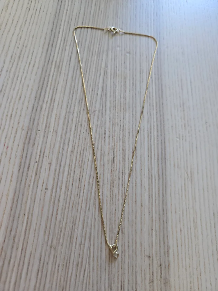 Golden necklace. 42 cm thumbnail
