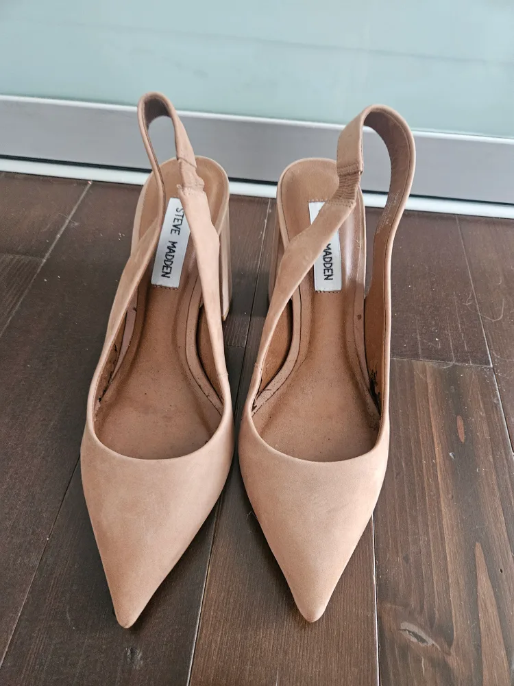 Steve Madden Tan Slingback Heels - Size 7 thumbnail