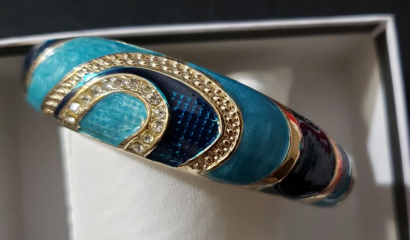 🇨🇦new Bangle Bracelet - Blue & Gold Tone image indicator(4)