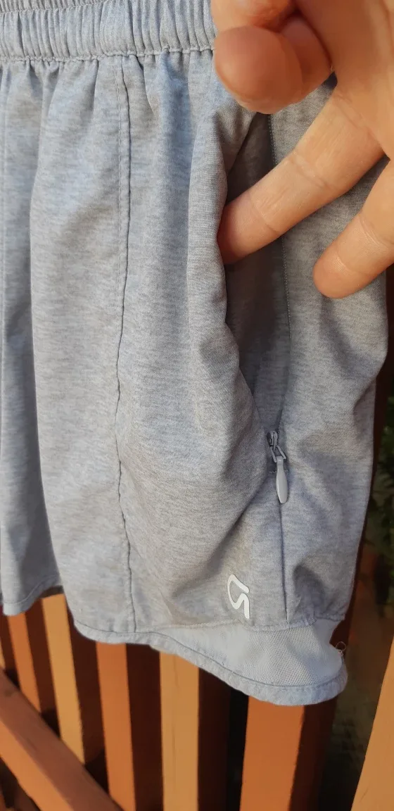 Gap Teen XXL (14-16) Grey Shorts image indicator(3)