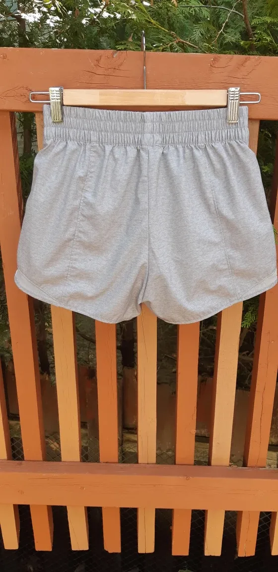 Gap Teen XXL (14-16) Grey Shorts image indicator(4)