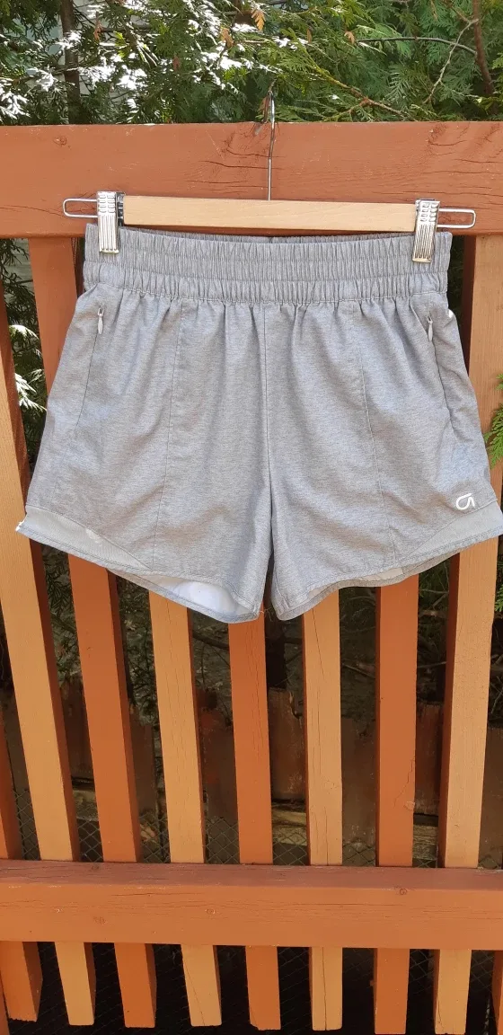 Gap Teen XXL (14-16) Grey Shorts image indicator(6)