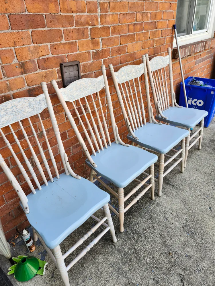 Set of 4 Vintage Wooden Chairs thumbnail