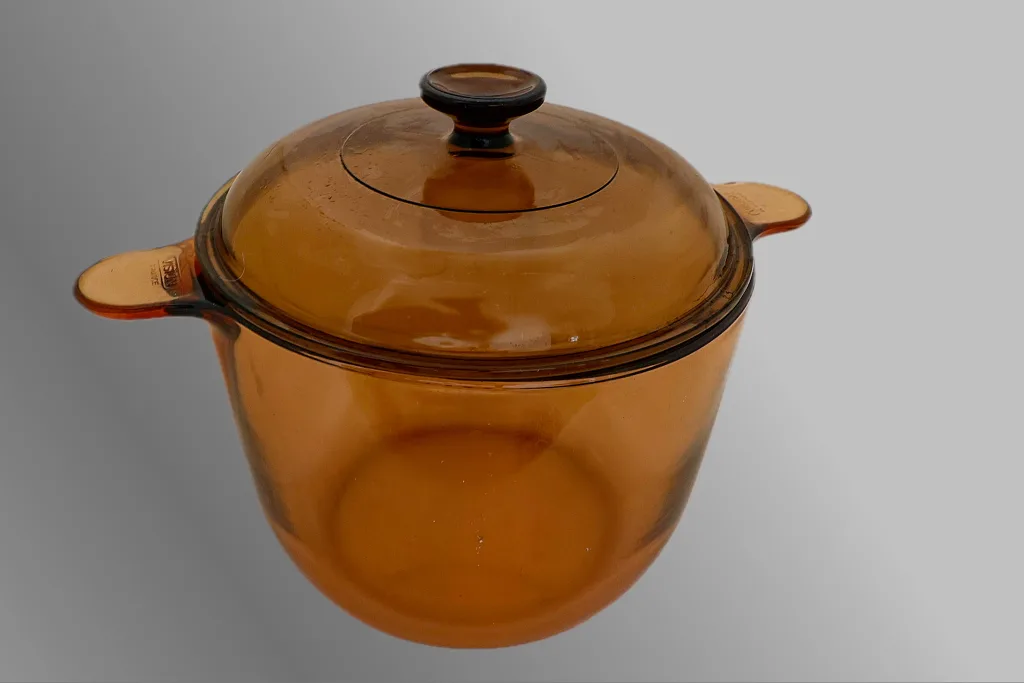 Vision France Pyrex CW-2.5 Dutch Oven thumbnail