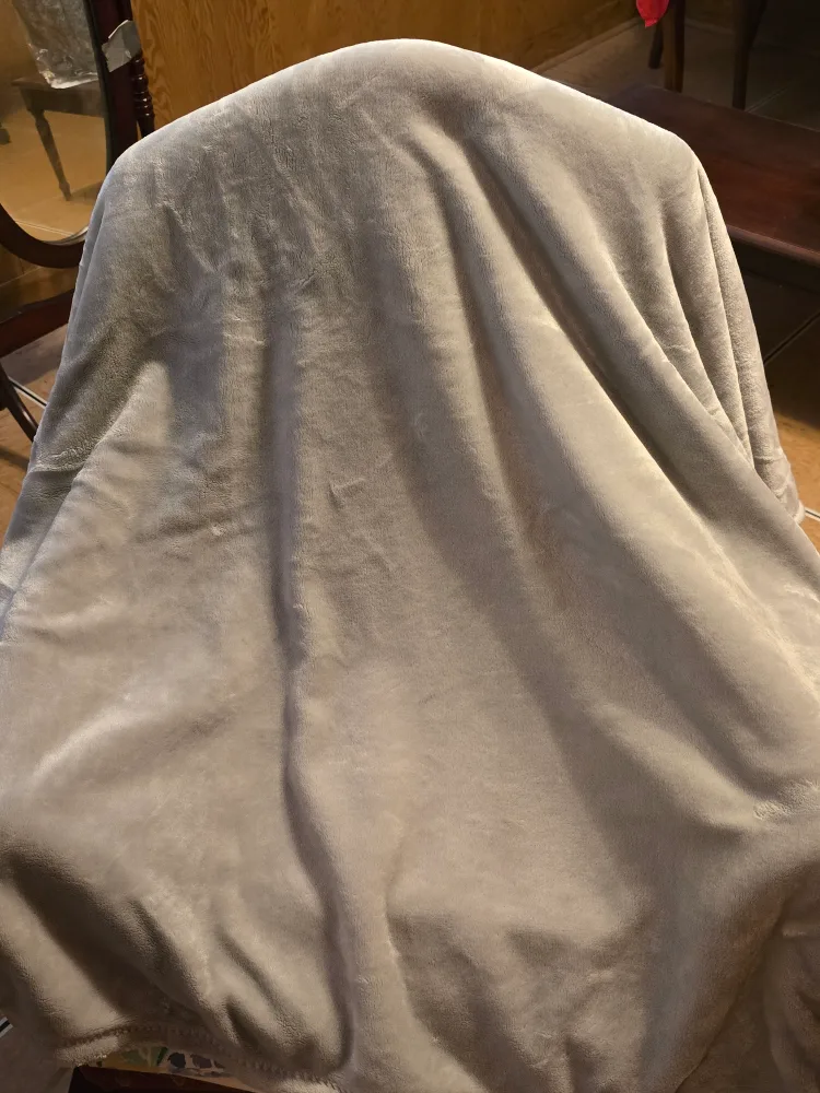Frye Blanket - Soft Grey Throw thumbnail