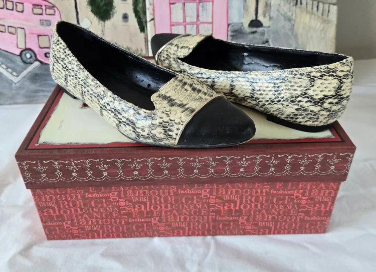 CALVIN KLEIN Snakeskin Print Leather Flats