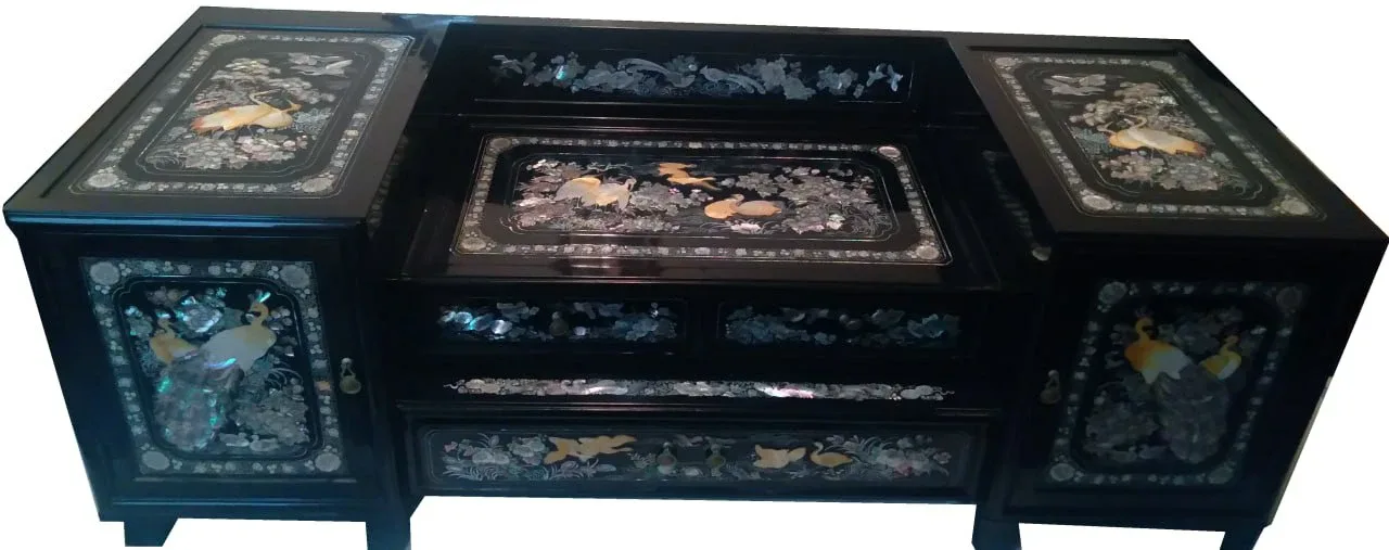 Antique  mothered of pearl  Black Lacquer Vanity Desk image indicator(4)