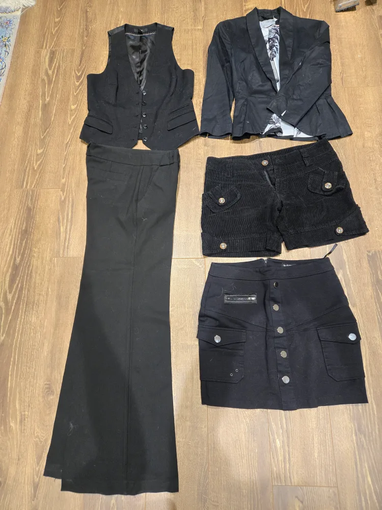 Assorted Women's Clothing Set - Black thumbnail
