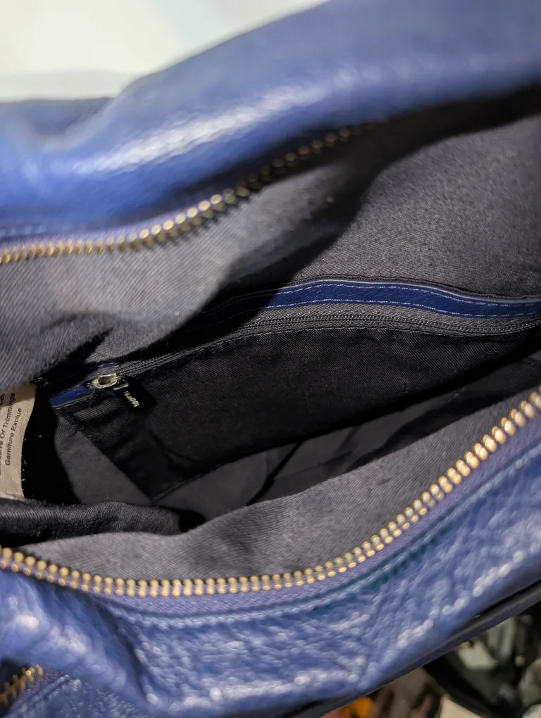 Danier Blue Genuine Leather Shoulder Bag (15"x12") image indicator(6)