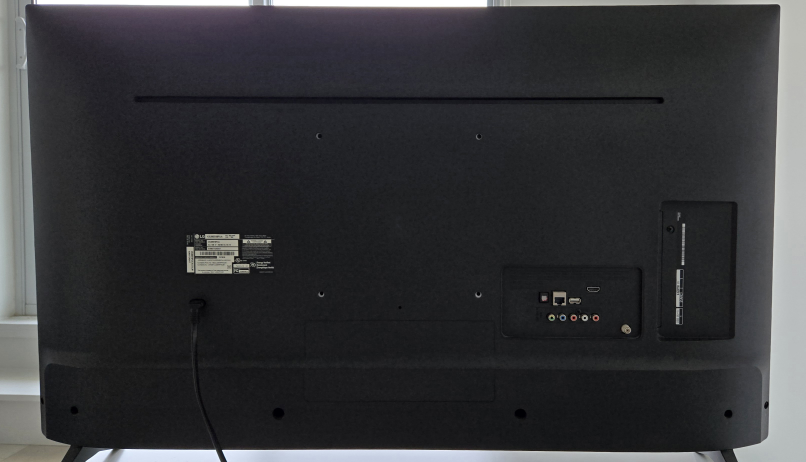 LG 43UM6910PUA 43" 4K UHD Smart TV - photo 3