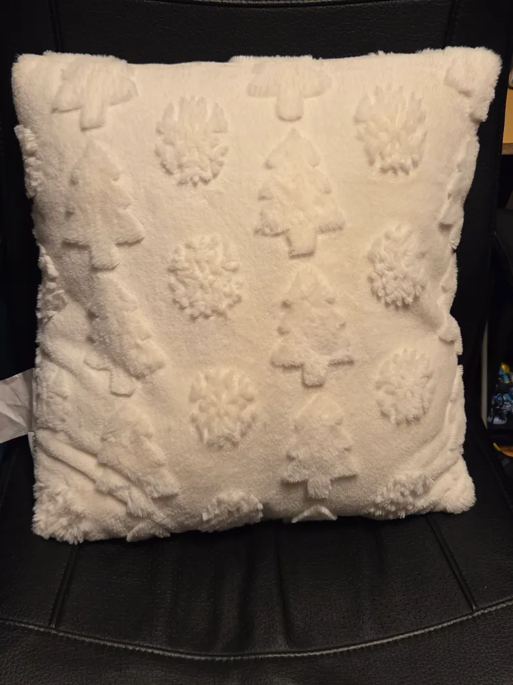 White Christmas Tree Pattern Pillow thumbnail
