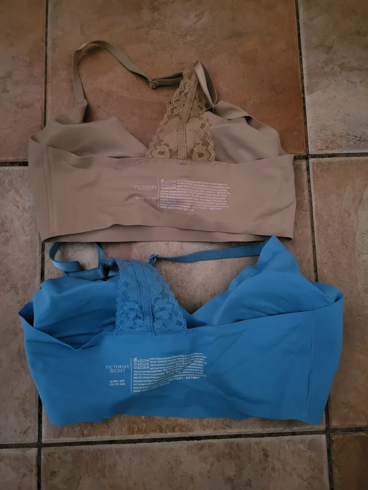 Victoria's Secret Bras - Beige & Blue image indicator(2)