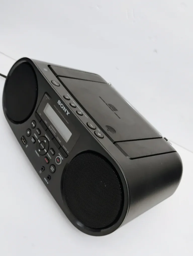 Sony ZS-RS60BT Bluetooth CD FM-AM USB Boombox. EUC thumbnail