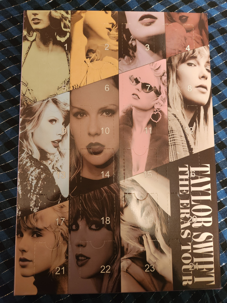 Taylor Swift Christmas Advent Calendar - photo 2