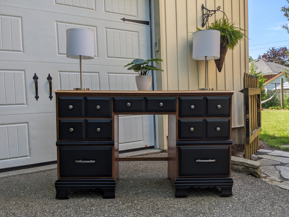 7 Drawer Double Pedestal Maple Desk in Black