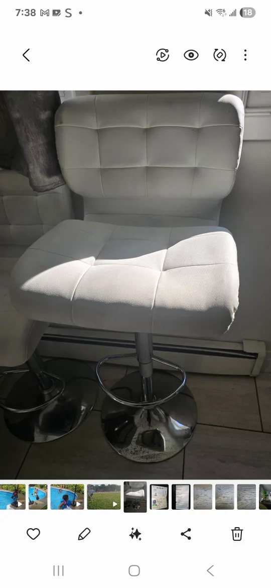 White Bar Stools thumbnail