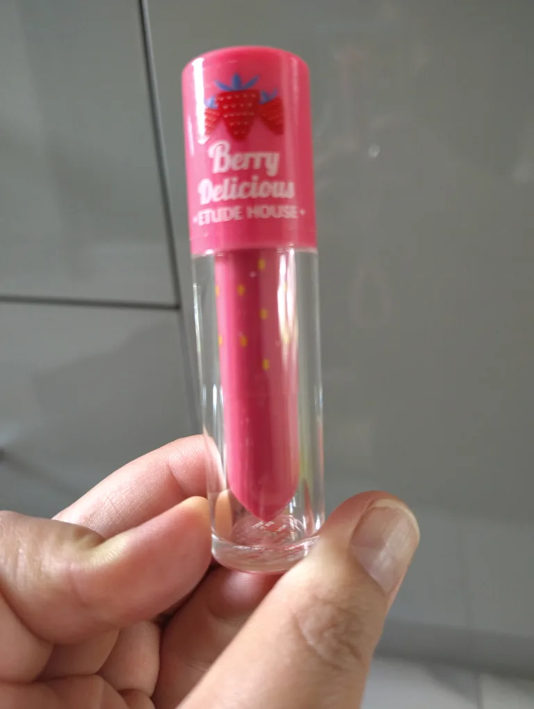 Etude House Berry Delicious Lip Gloss thumbnail