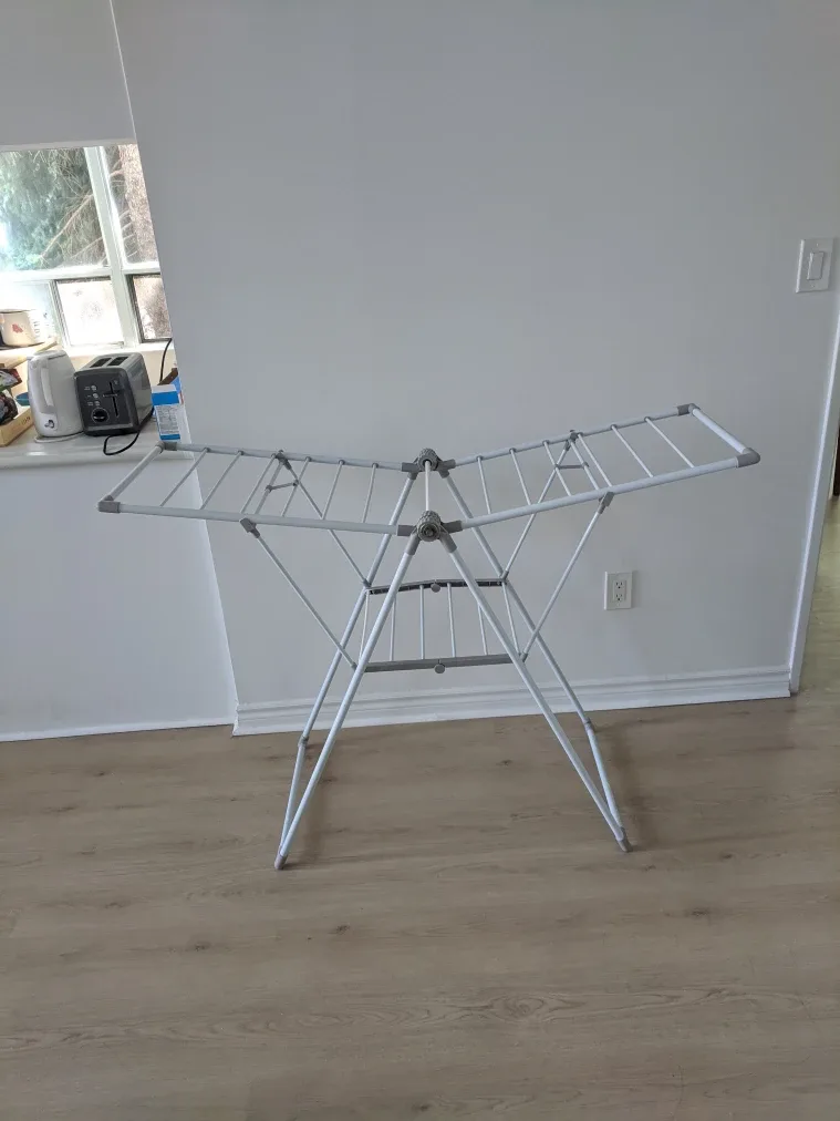 Clothes Drying Rack thumbnail